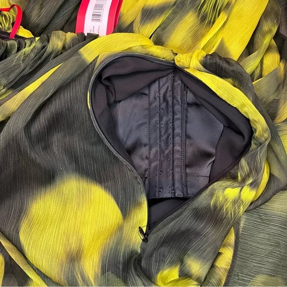 $795 HALSTON Claudette Floral Print Chiffon Strapless Gown Dress size 2 NWT - Picture 16 of 16